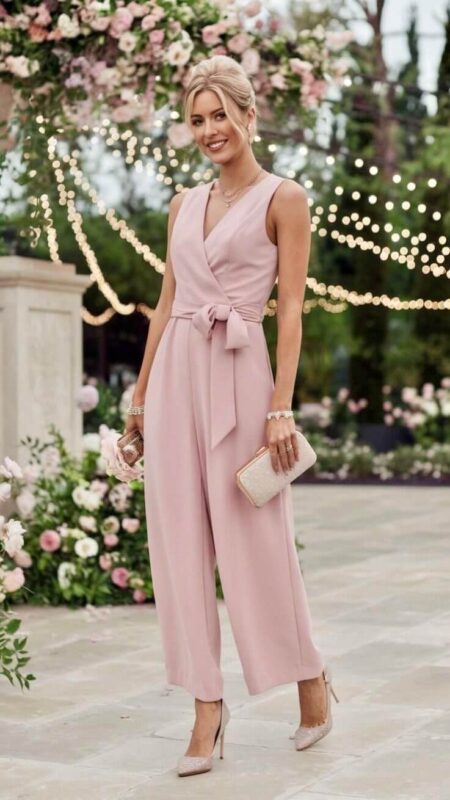 outfits para una baby shower
