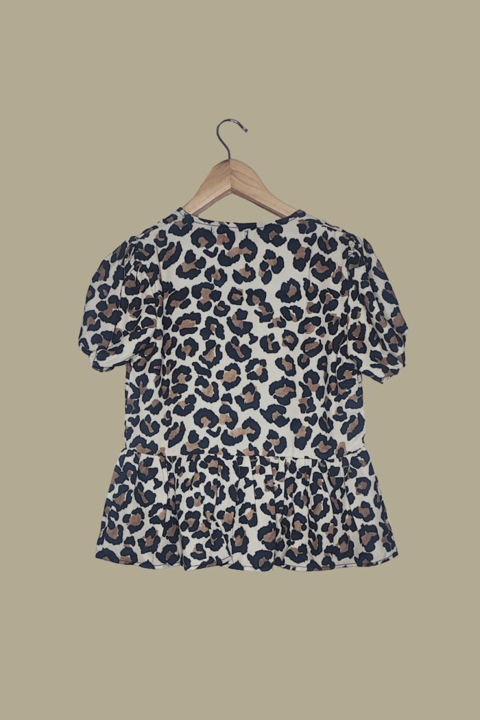 blusa peplum animal print beige