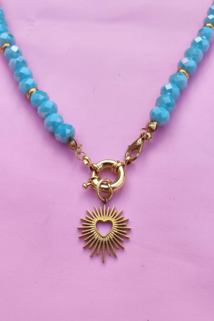 collar de muranos con dije de corazon