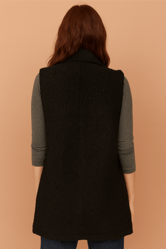 chaleco negro solapa mujer